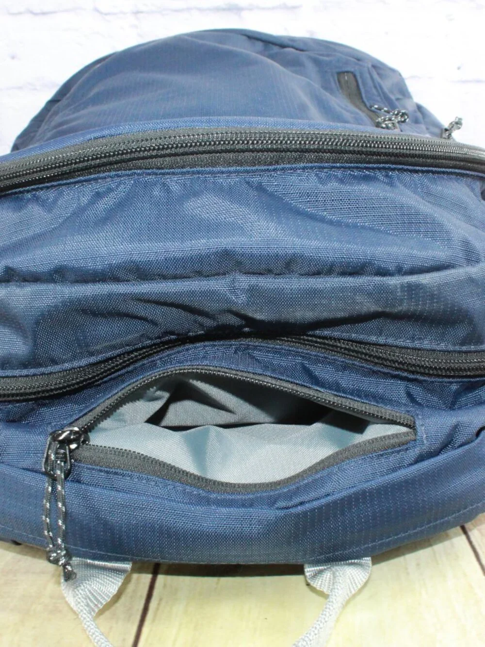 LL Bean Unisex Adult Comfort Carry Portable Locker Pack 42L Hiking Pack Backpack